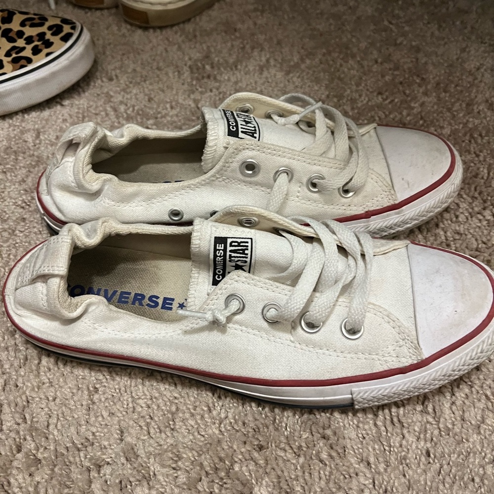 Converse Chuck Taylor Shorelines. White. Women size 8.5.